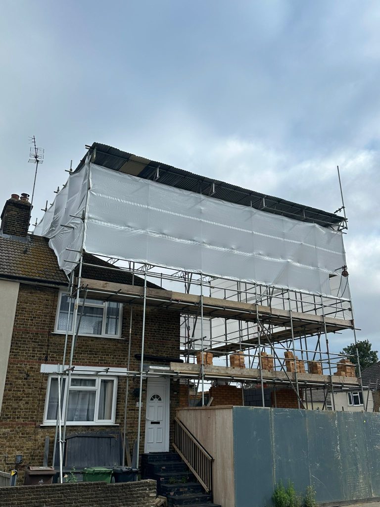 Temporary roofing - Siart Scaffolding